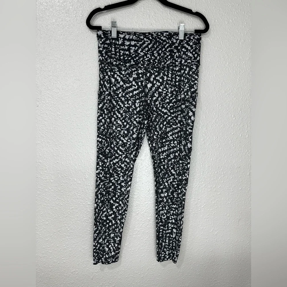 LULULEMON- Fast Free Tight II 25